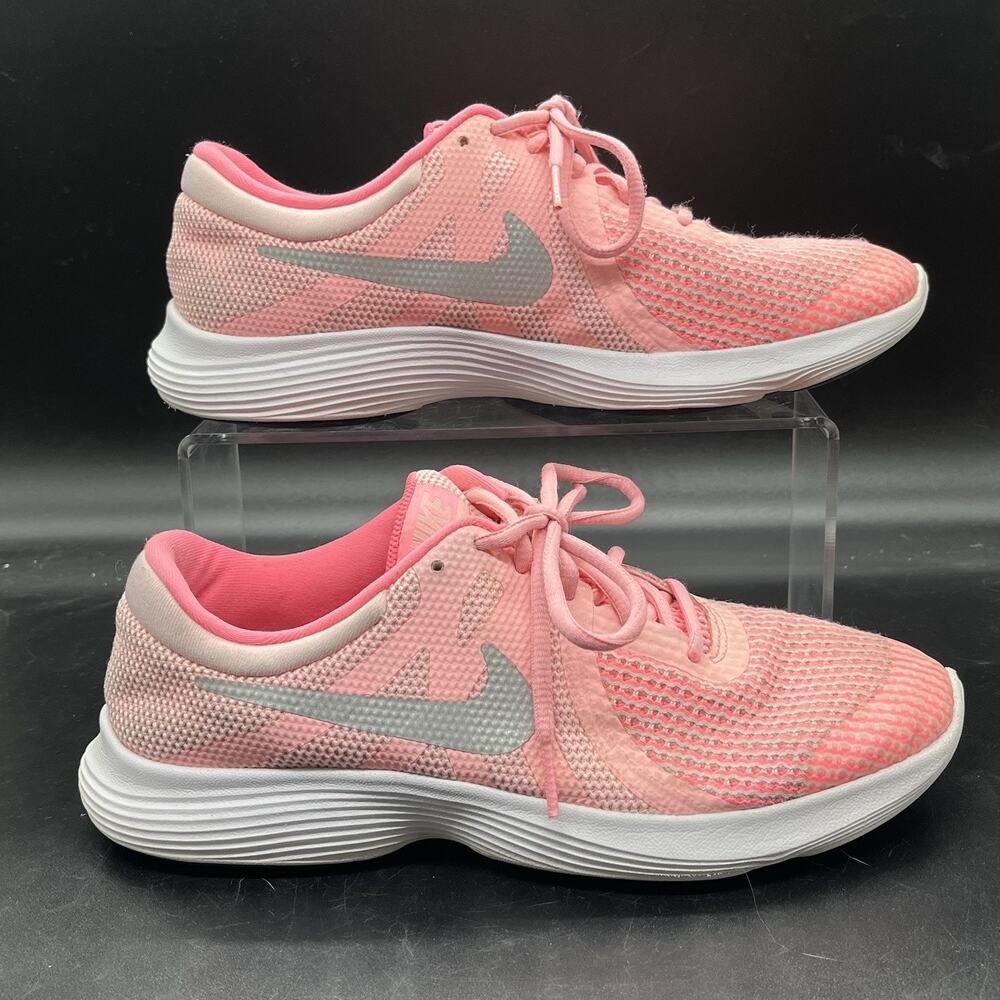 Nike revolution 4 sneaker girls size 7Y 943306-600 pink running athletic